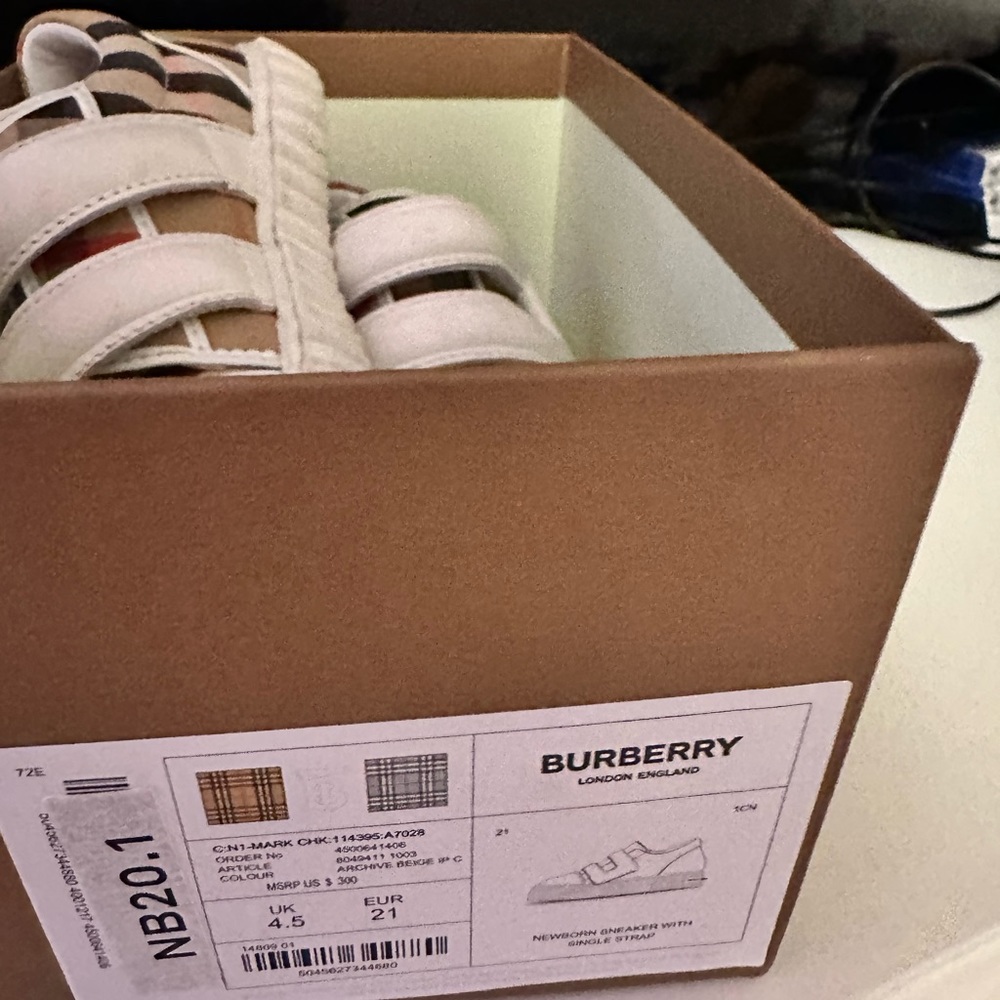 toddler buryberry shoes